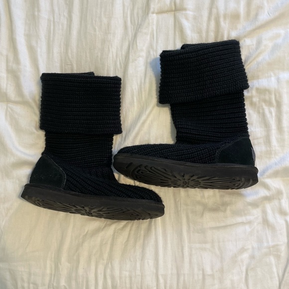 Ugg Classic Cardy Boot - Picture 3 of 7